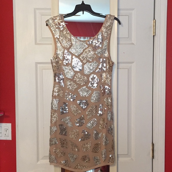 Alice + Olivia Dresses & Skirts - Alice and Olivia sequin dress